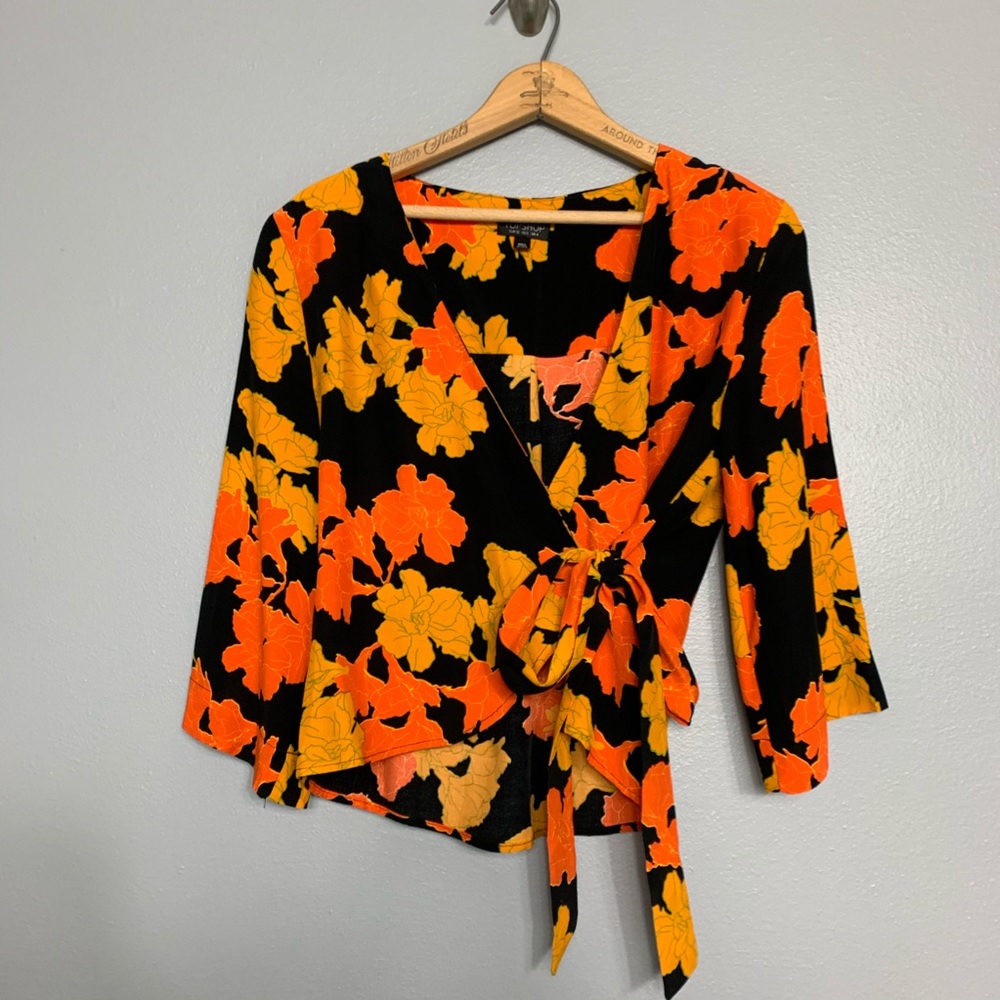 TOPSHOP | bold floral crop wrap top US 0 - Picture 2 of 6